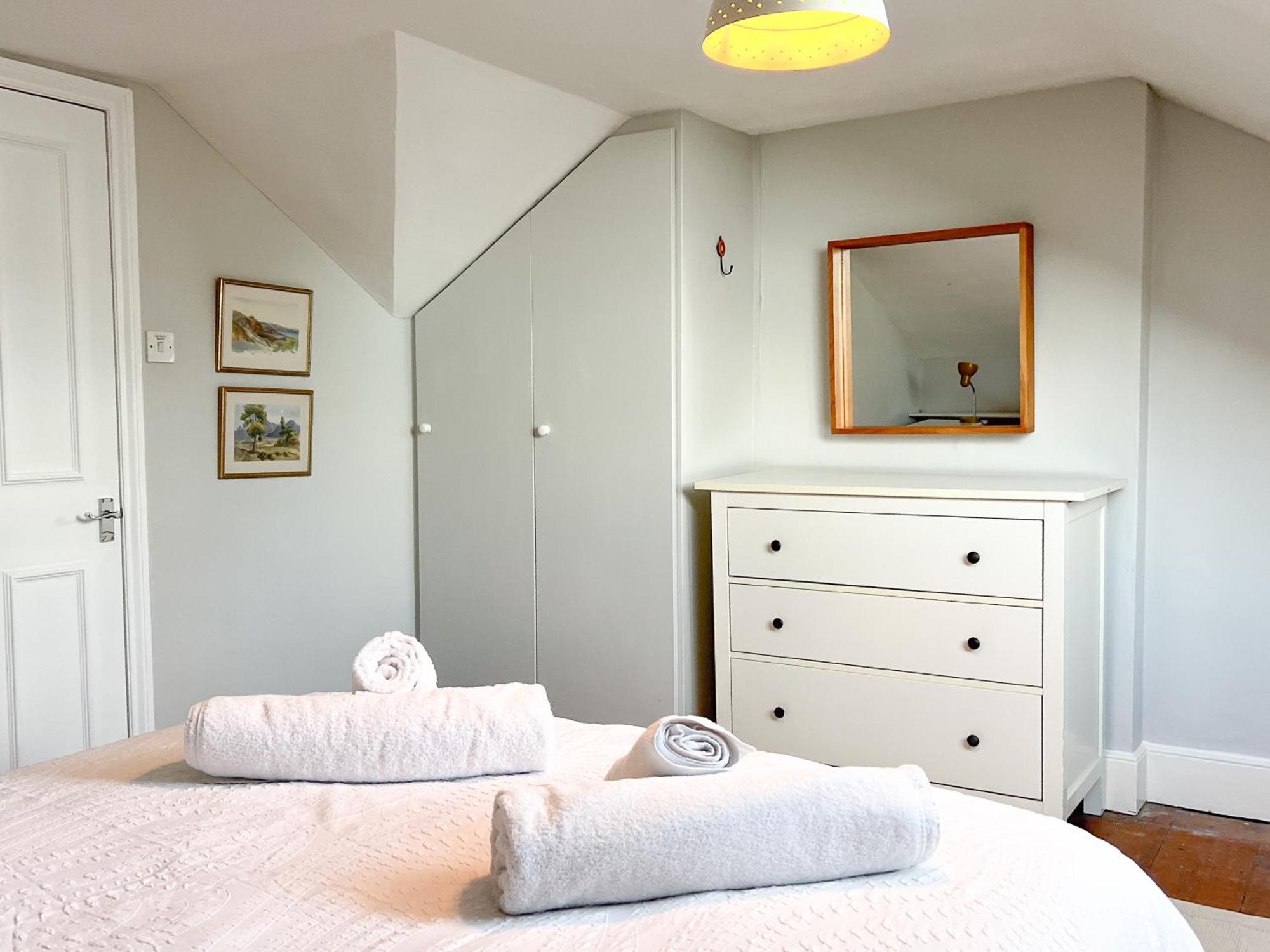 Arden Villa, Sleeps 8, Moments From The Golden Sandy Beach Of Ryde Ryde  Ngoại thất bức ảnh