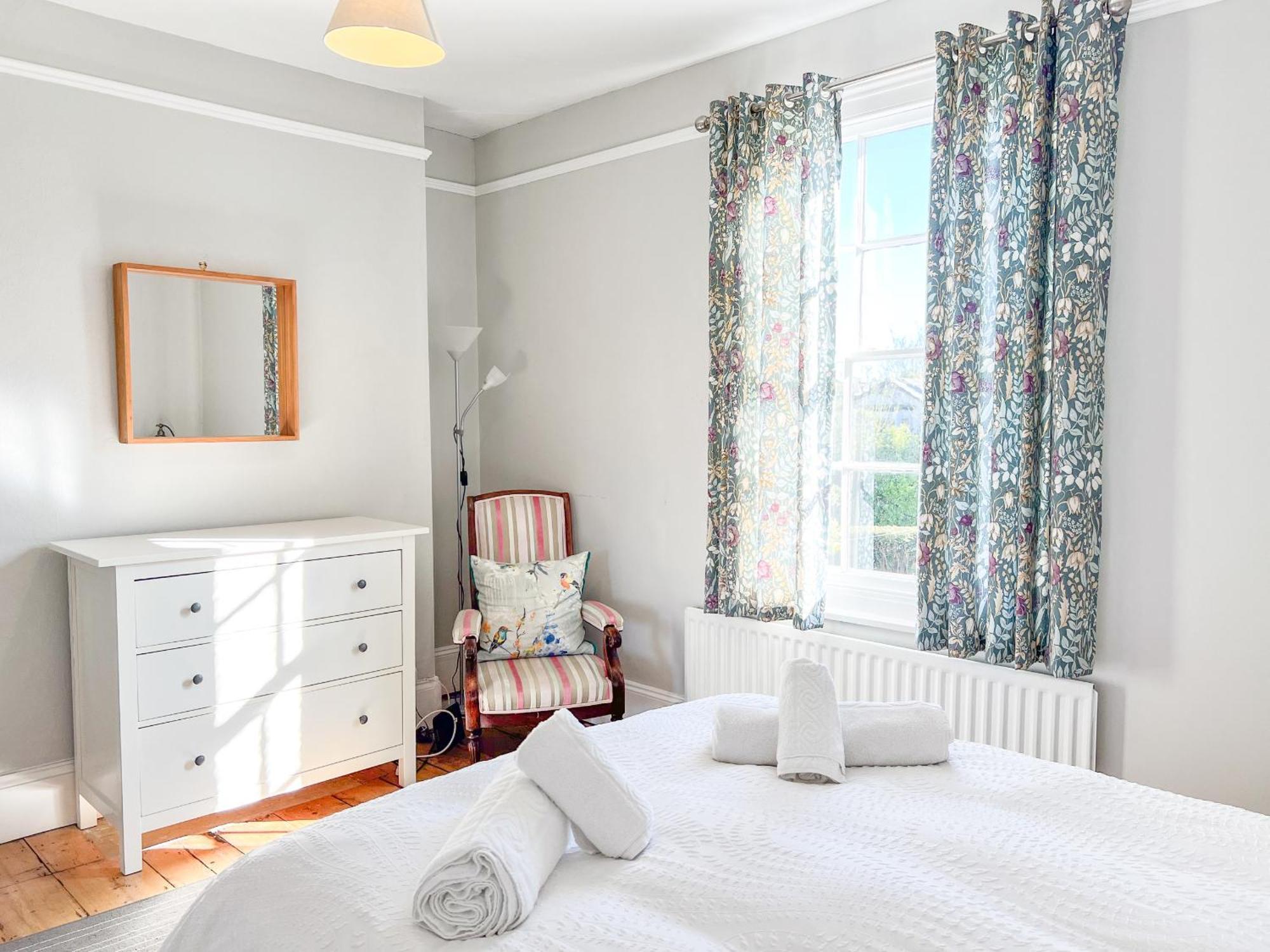 Arden Villa, Sleeps 8, Moments From The Golden Sandy Beach Of Ryde Ryde  Ngoại thất bức ảnh
